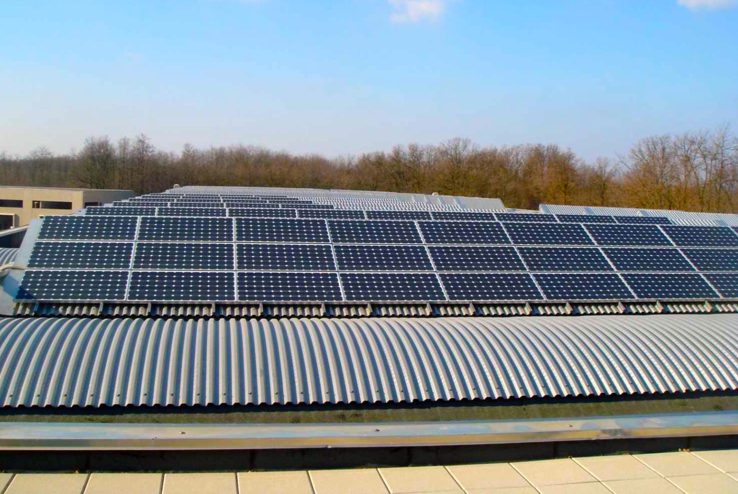 fotovoltaico pannelli solari industria